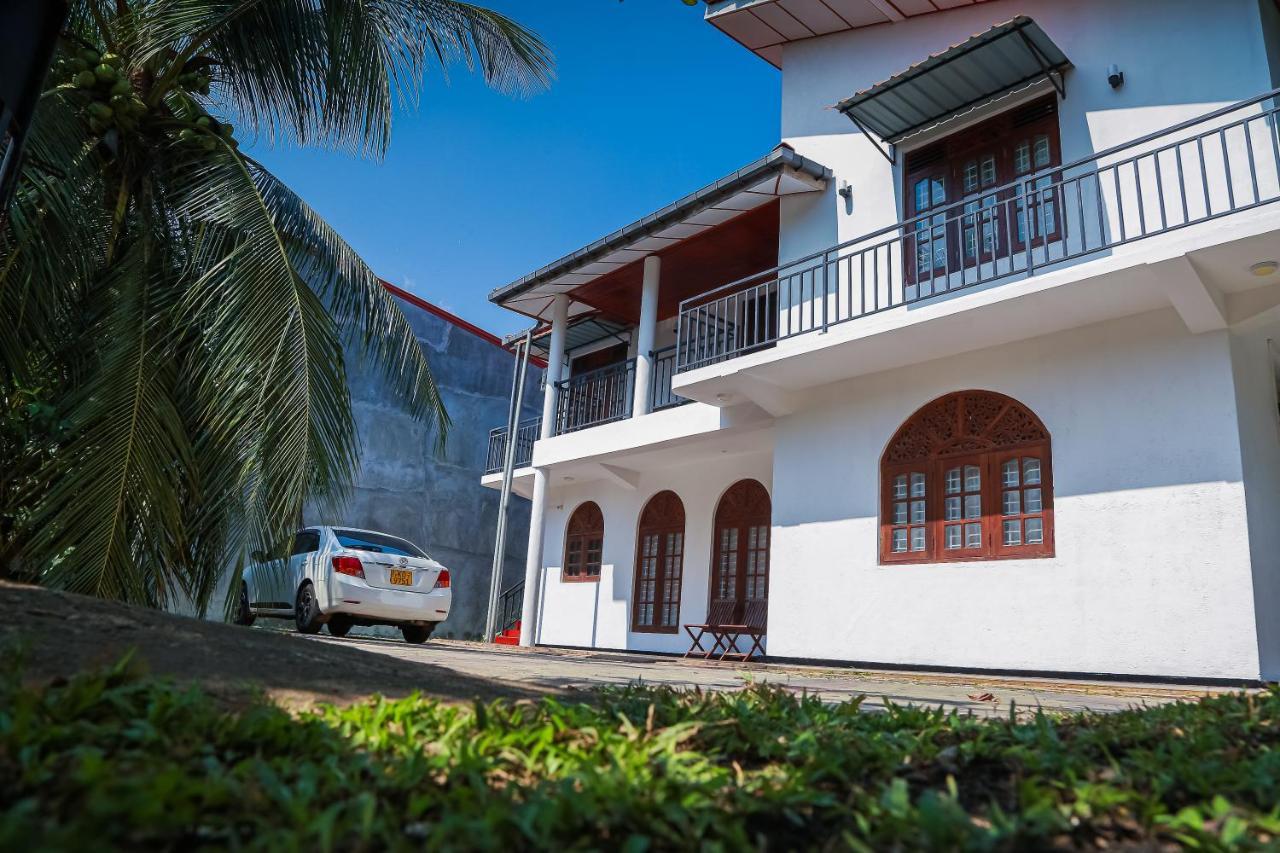 Lakeside Villa Anuradhápura Exteriér fotografie